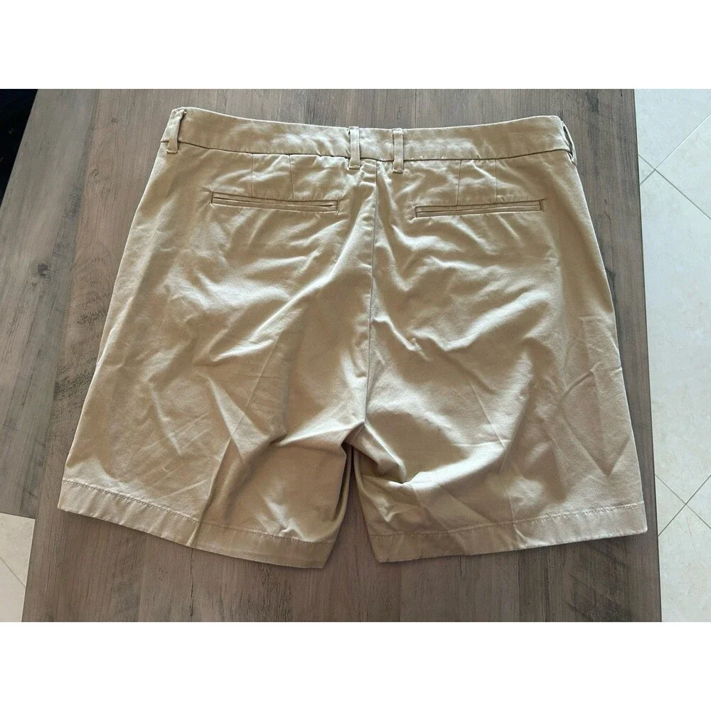 Quince Men Organic Cotton Classic Stretch Chino Shorts Beige Size 32 - Picture 2 of 7